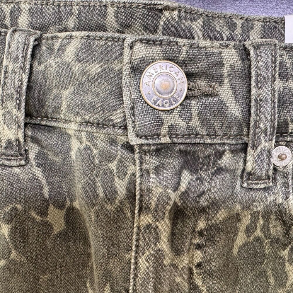 American Eagle Next Level Ladies Mini Skirt Sz 4 Stretch Camouflage Hi Rise - Picture 4 of 13